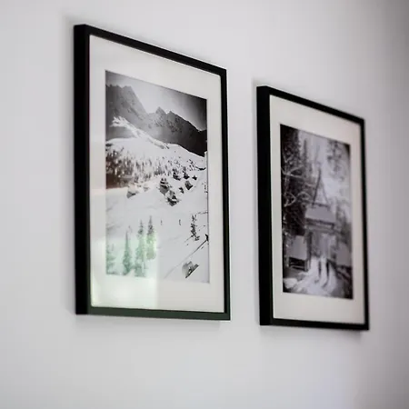 Sasanka - Gorski Z Ogrodkiem * Ζακοπάνε