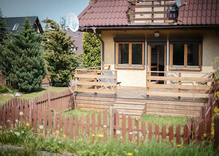 Sasanka - Gorski Z Ogrodkiem *