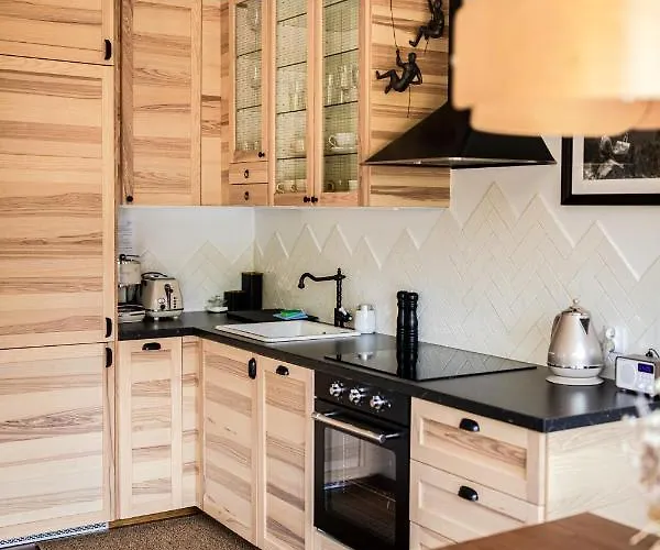 Sasanka - Gorski Z Ogrodkiem * Ζακοπάνε